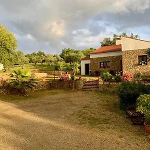 Сasa de vacaciones La Portilla, Aroche